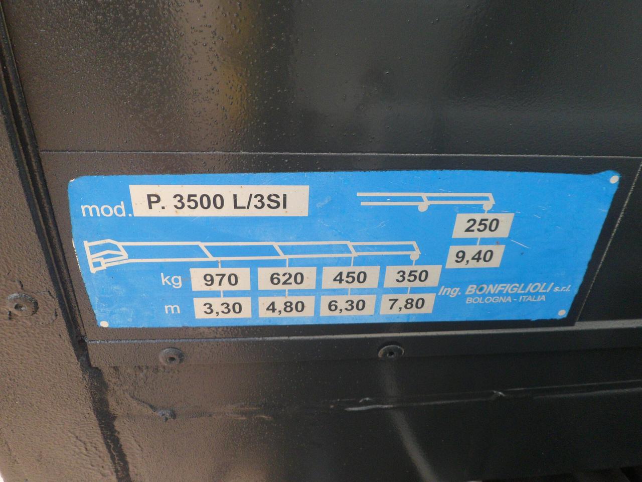 Nissan cabstar cassone con gru