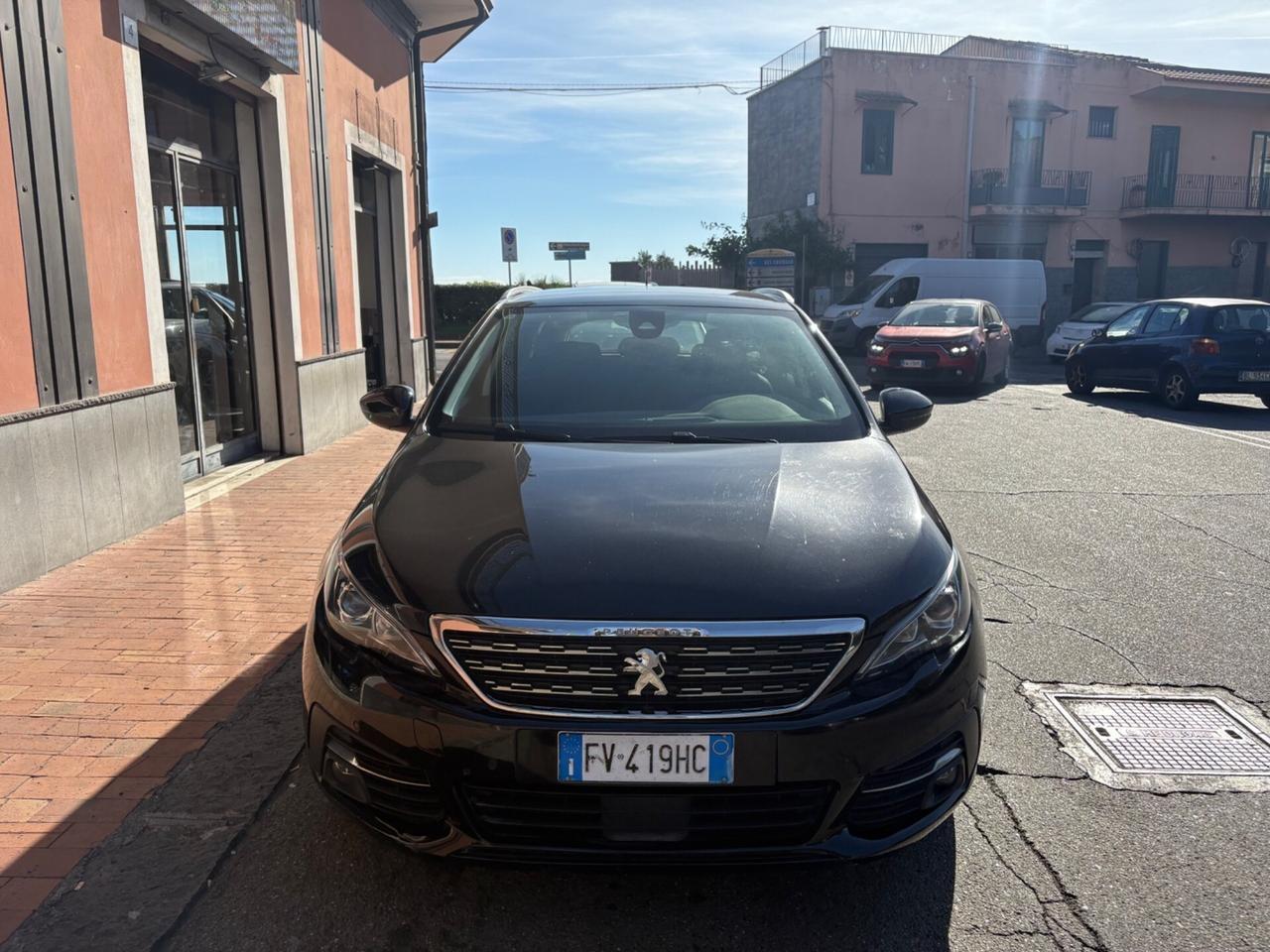 Peugeot 308 BlueHDi 130 S&S Allure 2019