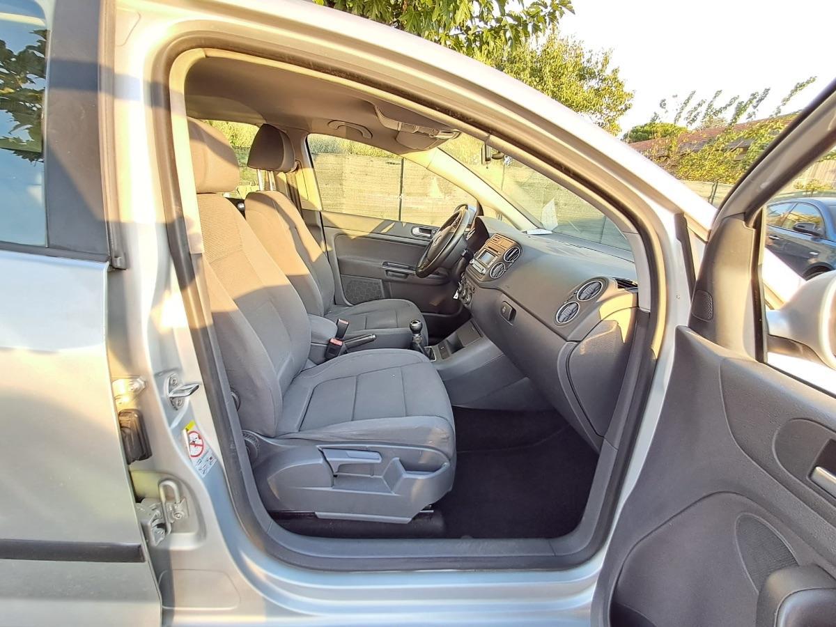 VOLKSWAGEN - Golf Plus Plus 1.6 Comfortline