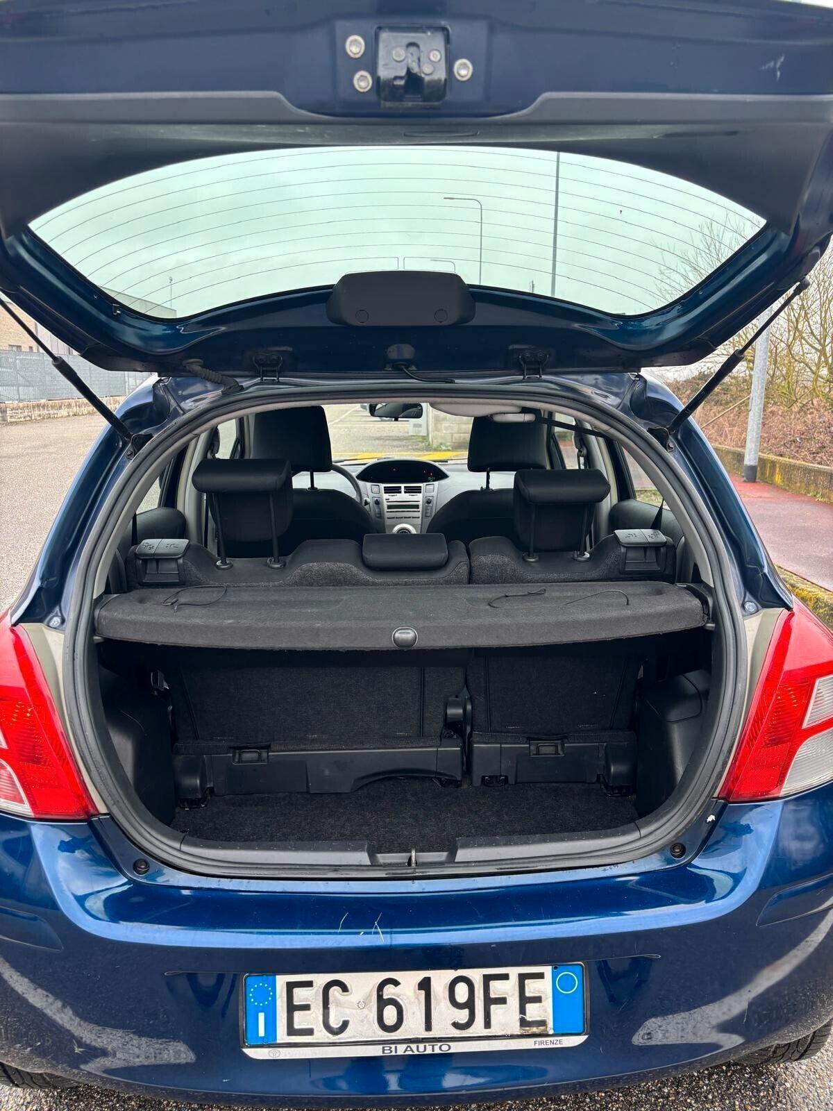 Toyota Yaris 1.0 5 porte Sol TAGLIANDATA TOYOTA CHILOMETRI CERTIFICATI