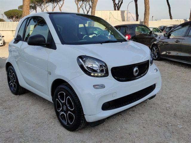 SMART ForTwo 70 1.0 AndoidAuto,CRUISE,TETTO PANOR.,CLIMA ..