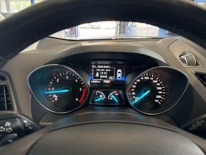 Ford Kuga 1.5 TDCI 120 CV S&S 2WD Powershift Business