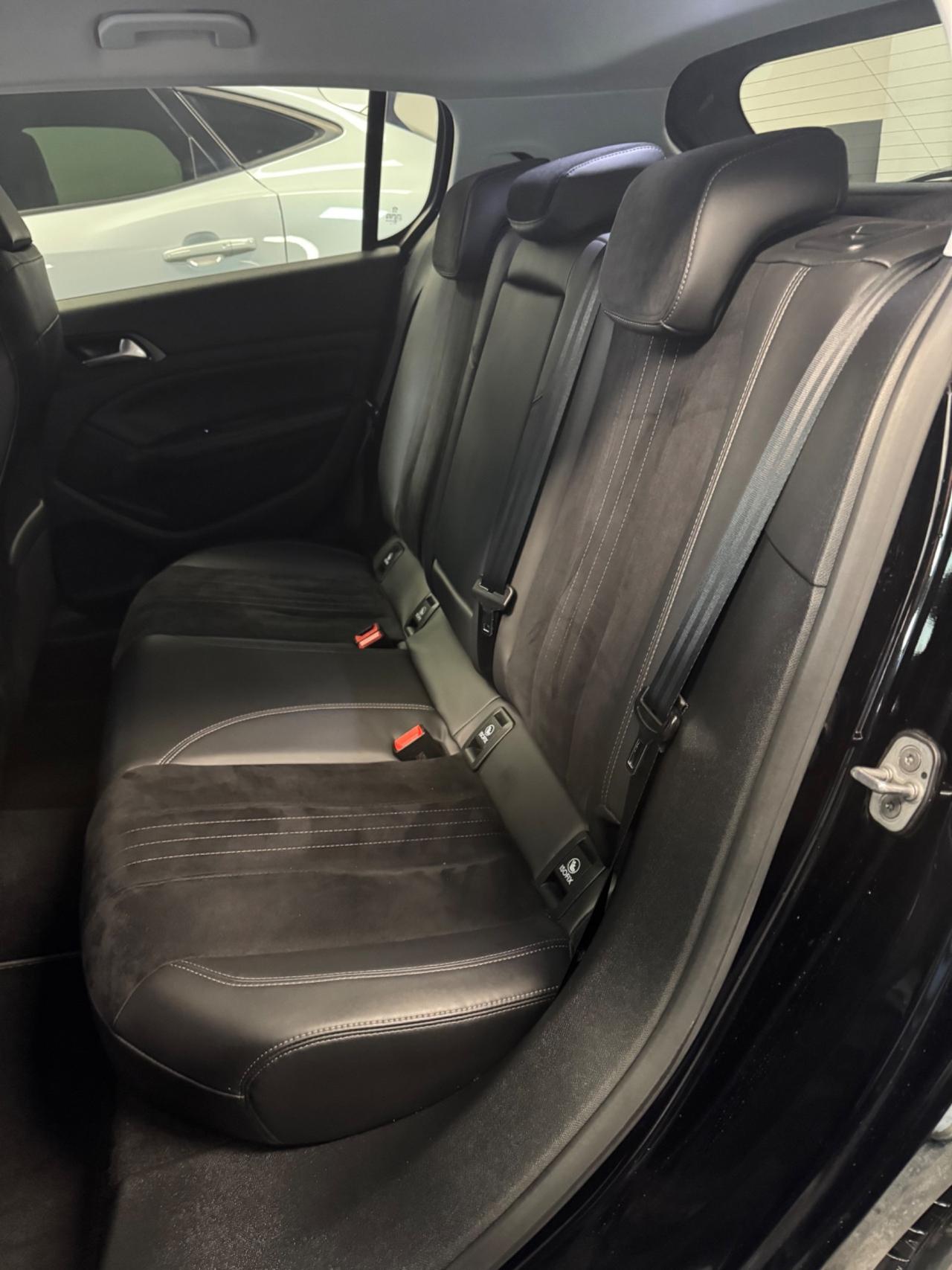 Peugeot 308 1.6 HDI 120 CV S&S Allure