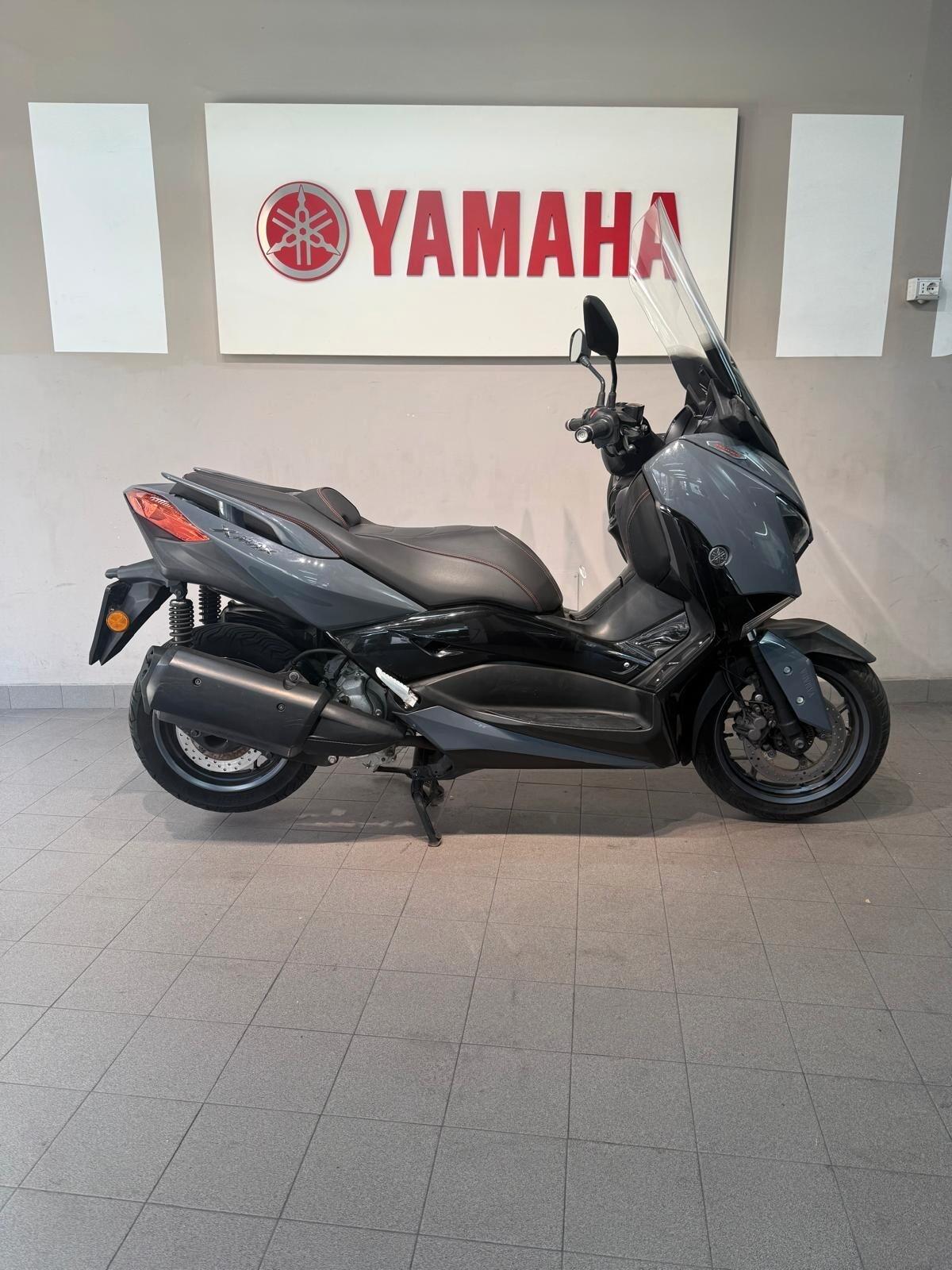 Yamaha X-Max 300 300SP PGD POWER GREY TECH