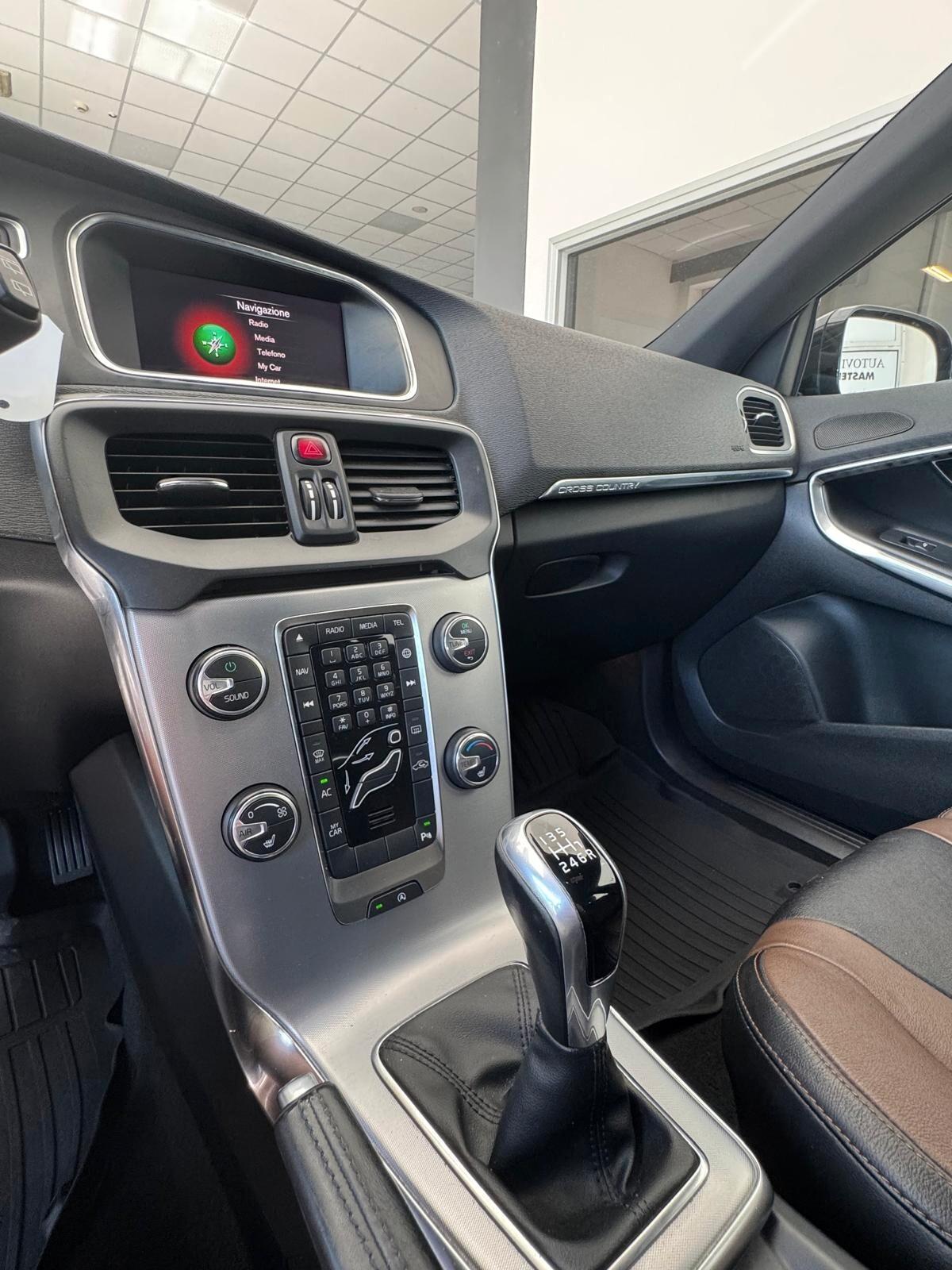 Volvo V40 Cross Country D3
