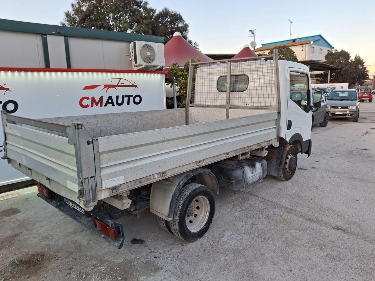 NISSAN CABSTAR RIBALTABILE PATENTE B (KM 0)