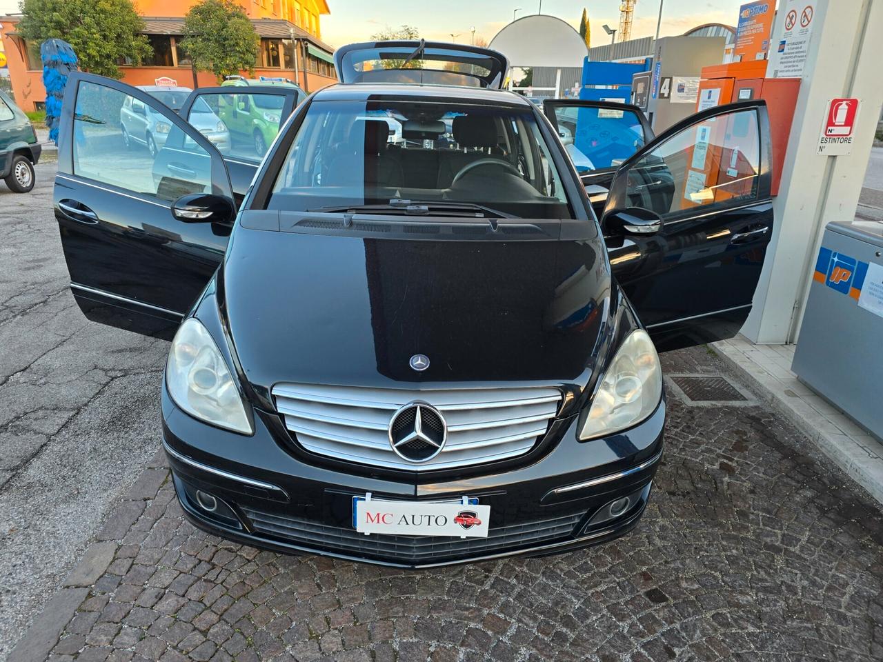 Mercedes-benz B 180 B 180 CDI Chrome 186.000km