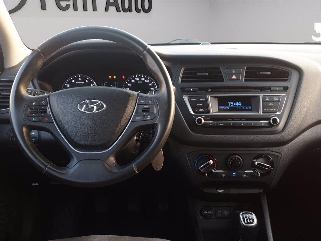 HYUNDAI I20 5p 1.2 style 84cv del 2015