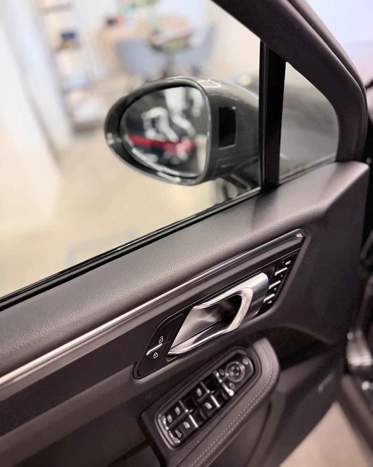 Porsche Macan 2.0 T