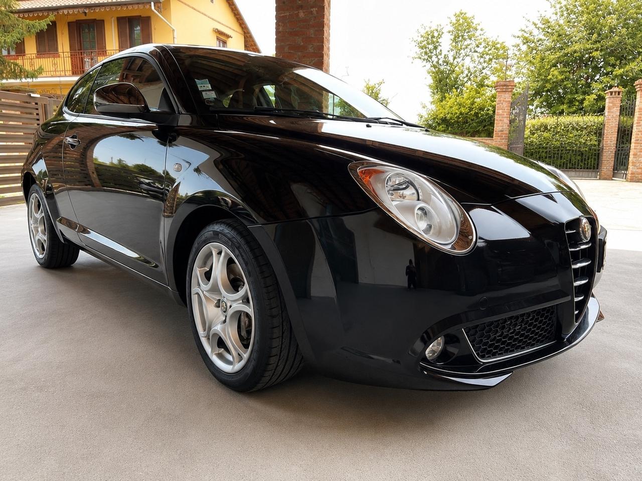 Alfa Romeo MiTo 1.4 T 155 CV Distinctive Sport Pack