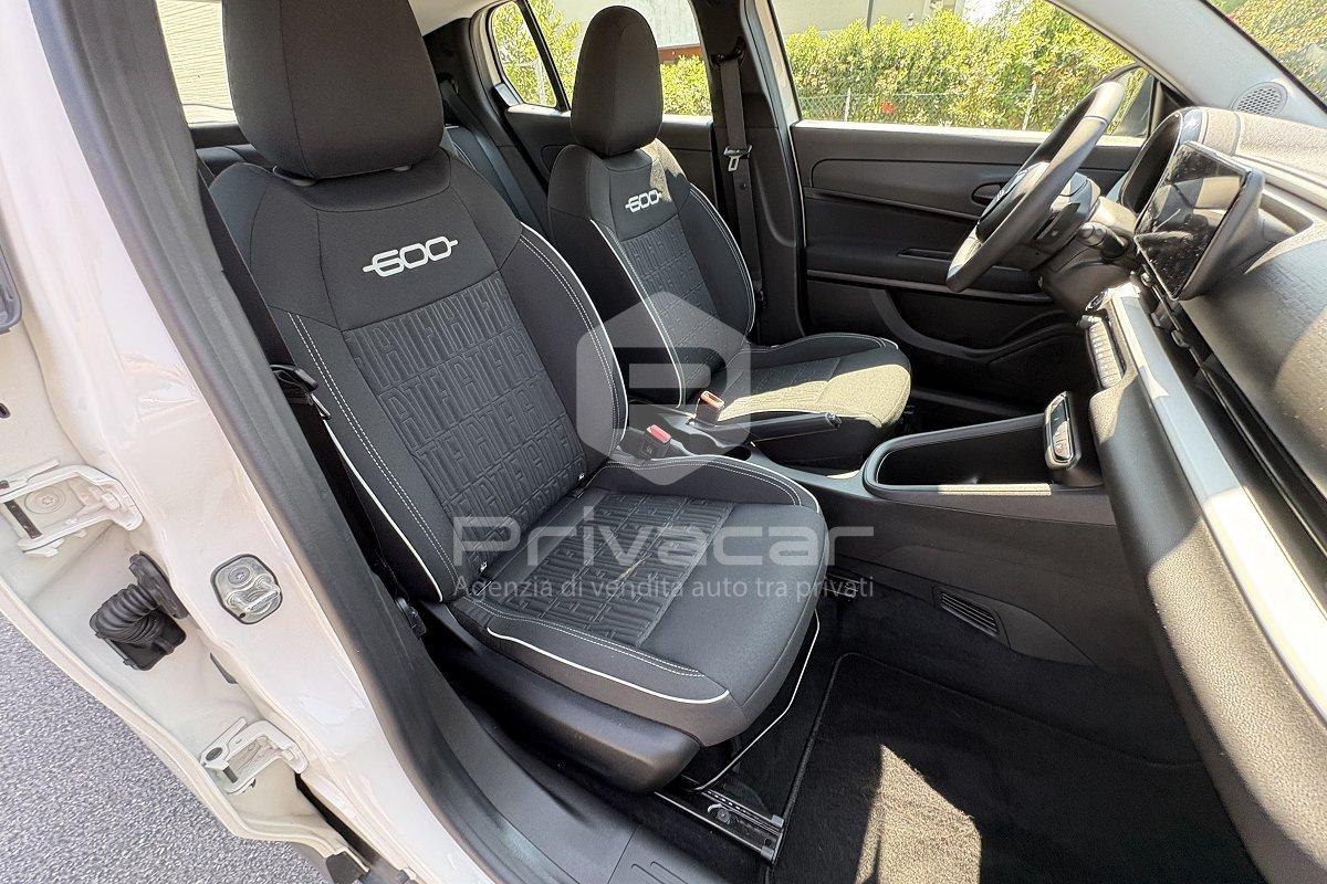 FIAT 600 Hybrid 100 CV DCT MHEV