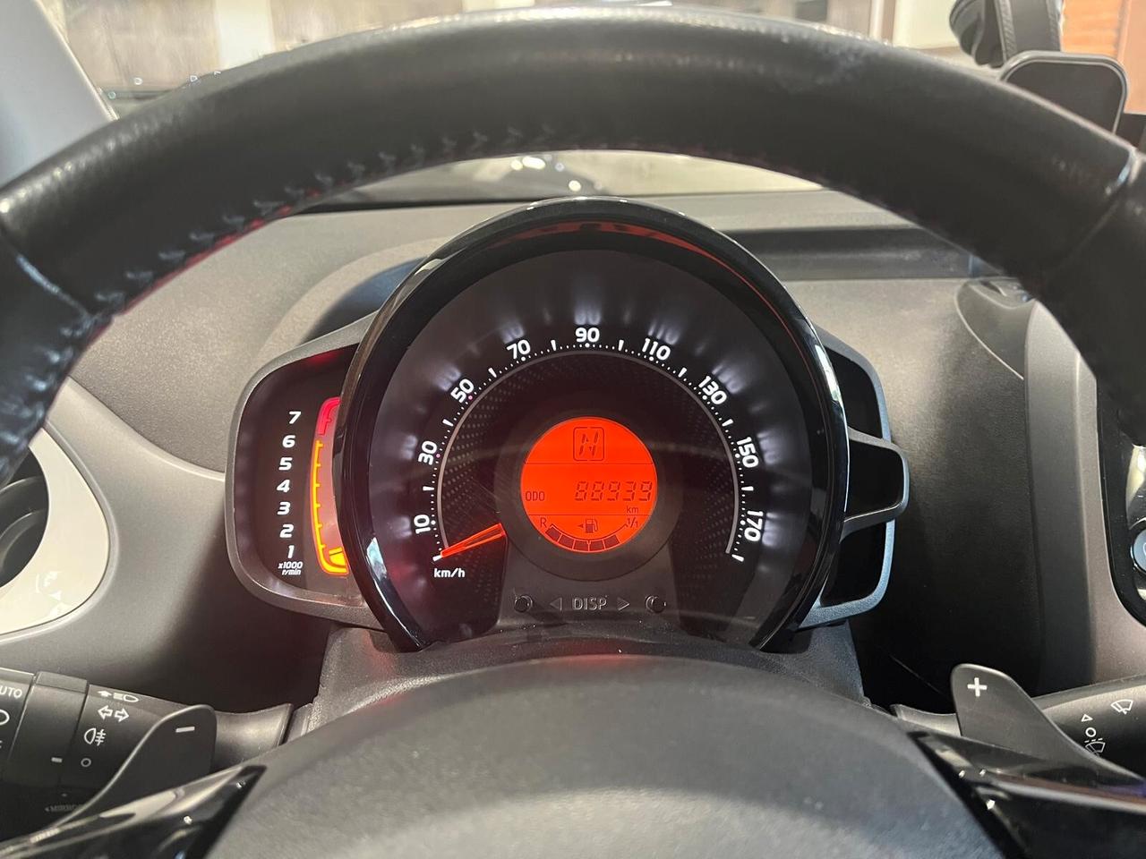 Toyota Aygo 1.0 VVT-i 72 CV 5 porte x-play