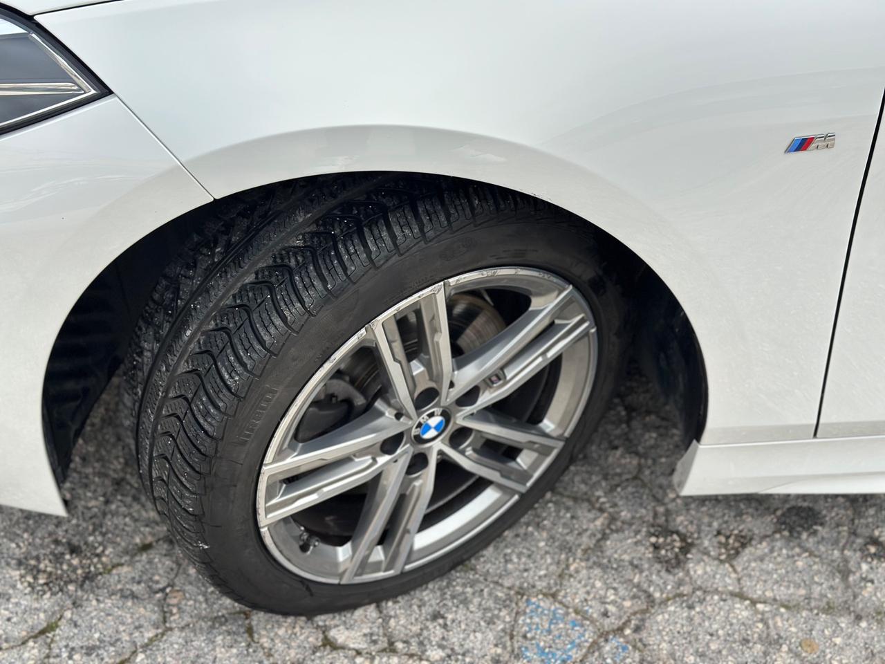 Bmw 116 116d 5p. Msport