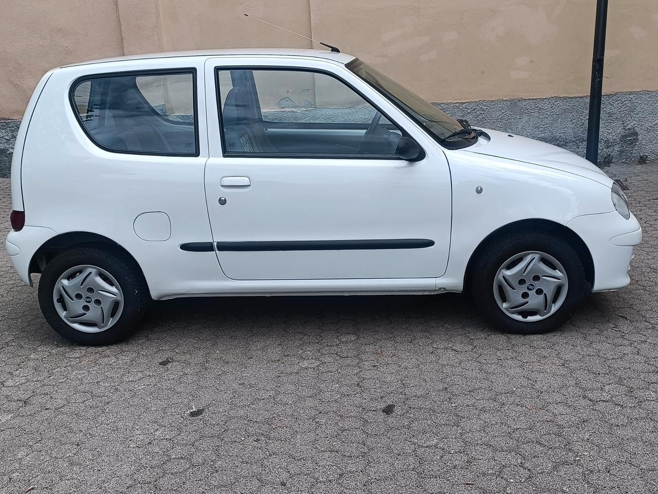 Fiat 600 1.1 50th Anniversary