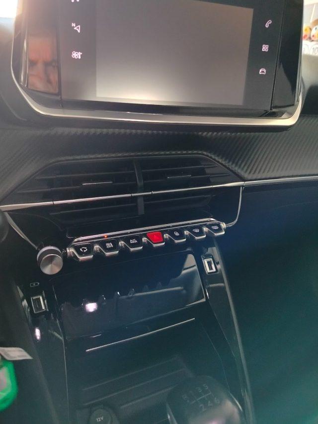 PEUGEOT 2008 PureTech 100 S&S Allure Pack