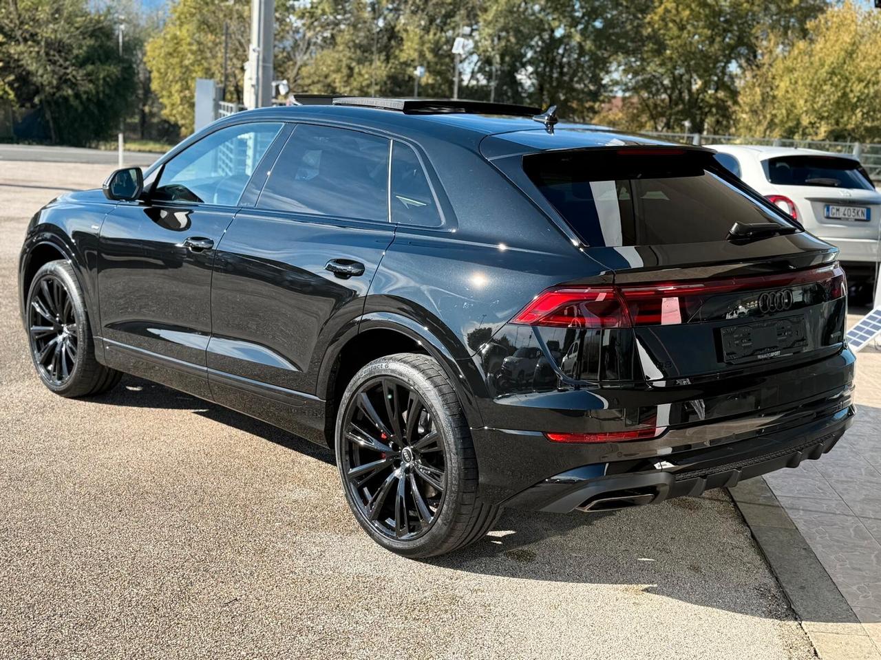 Audi Q8 TDI "23-TETTO-S_LINE FULL AFFARE