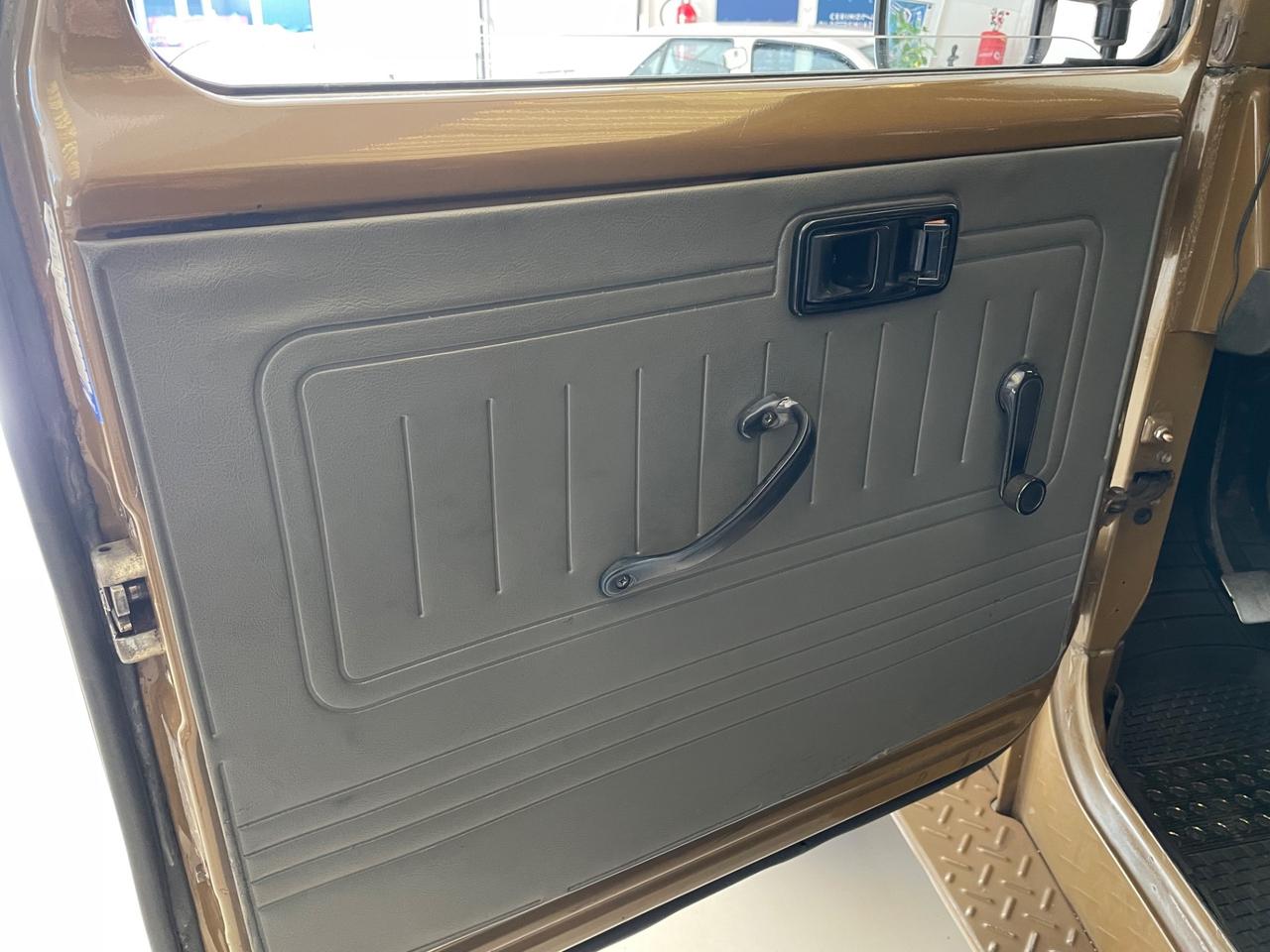 Toyota Land Cruiser BJ 42 3400 diesel 9o cv