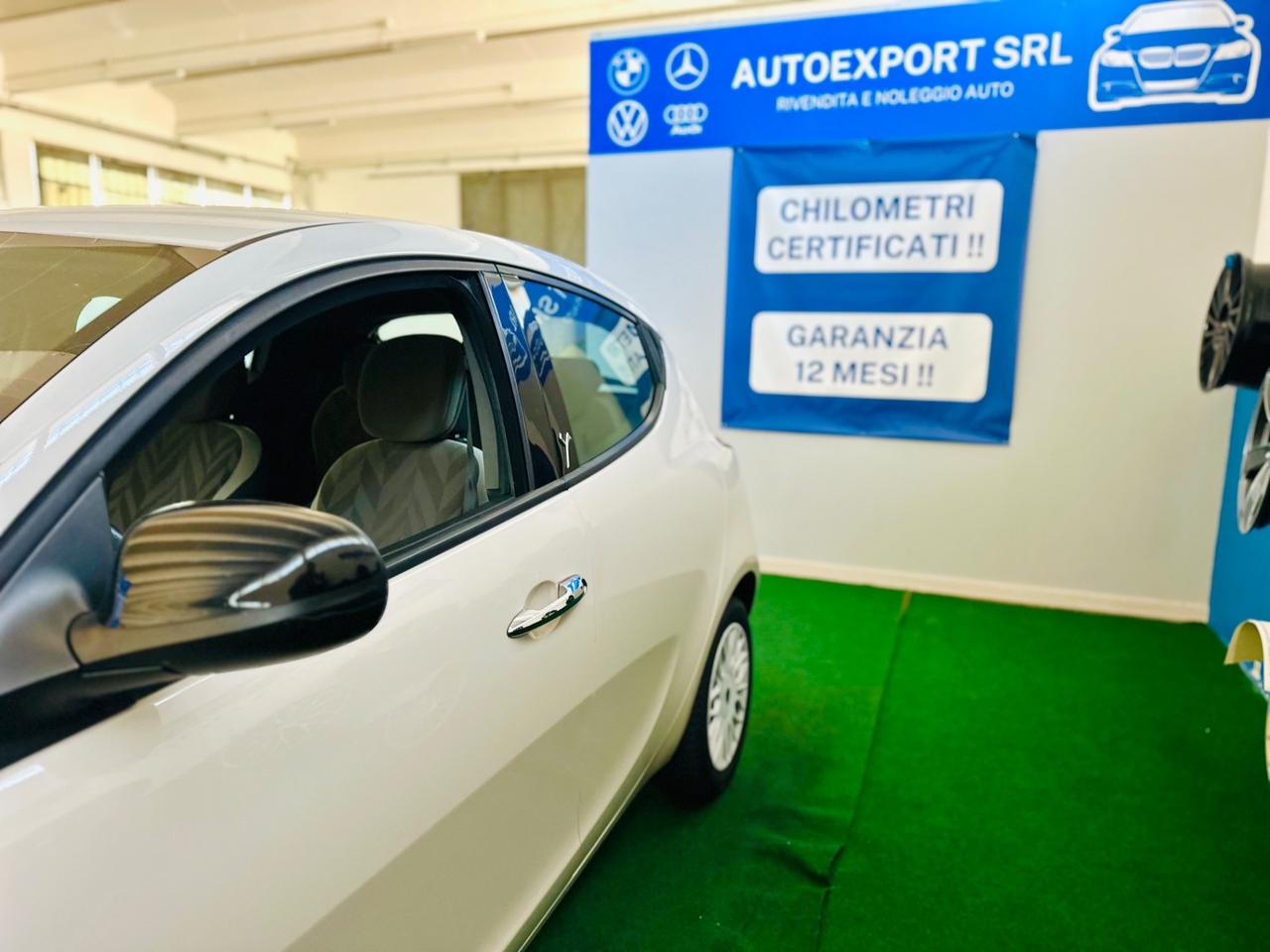 Lancia Ypsilon 1.2 69 CV/2017/ok neopatentati