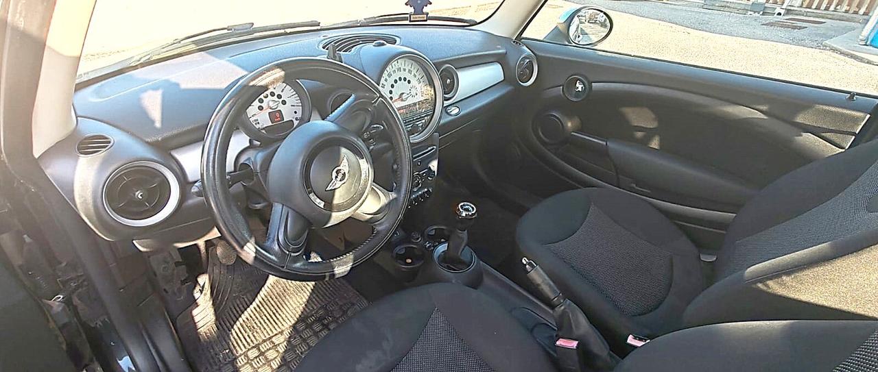 Mini 1.6 16V One 75 cv GPL