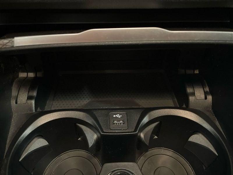 BMW Serie 3 Touring 318d Touring mhev 48V MSport Pro auto