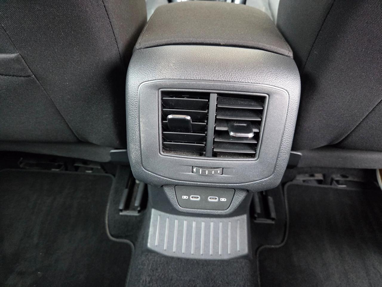 VOLKSWAGEN T-ROC 2.0 TDI 116 cv LIFE