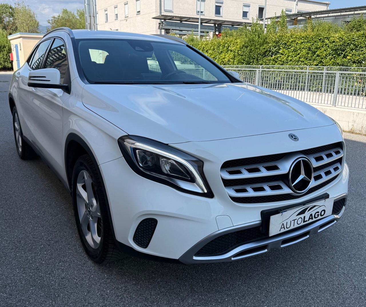 Mercedes-benz GLA 180 D Automatica 2018