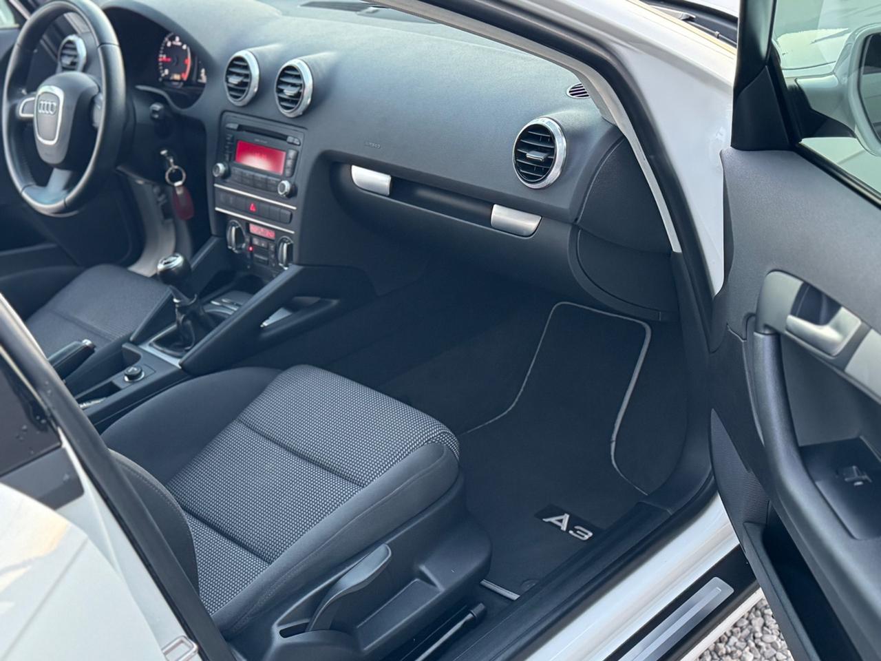 Audi A3 Sportback 105 CV Attraction