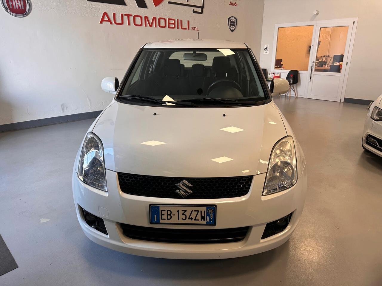 SUZUKI SWIFT 1.3 4X4 BENZINA 5 PORTE