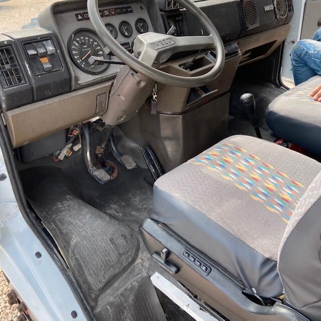 Fiat daily trasporto cavalli 2 posti PATENTE B