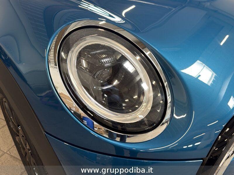 MINI Mini 5 porte Mini F55 2021 5p Mini 5p 1.5 One Camden 102cv auto