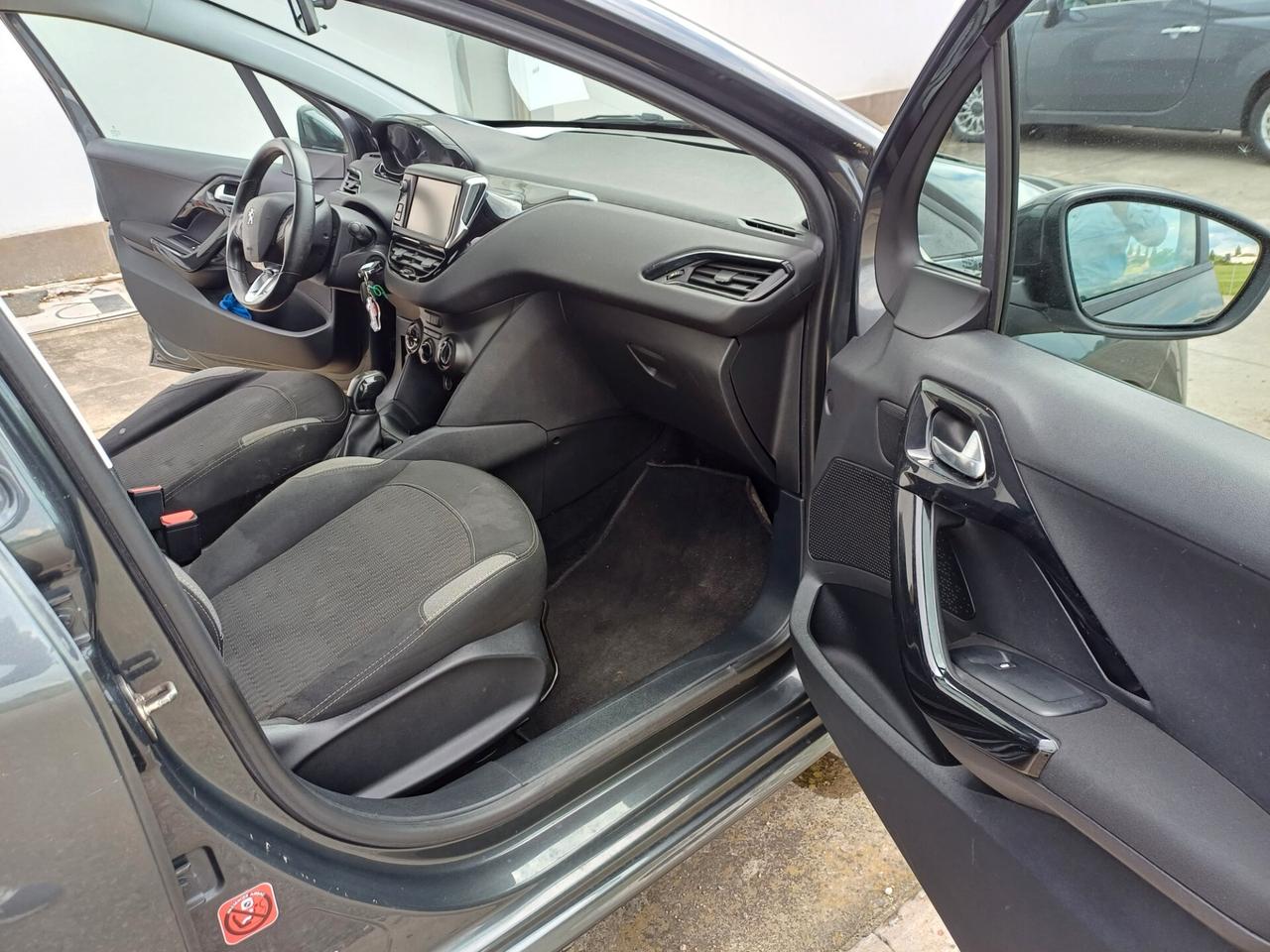 Peugeot 208 PureTech 68 5 porte Access