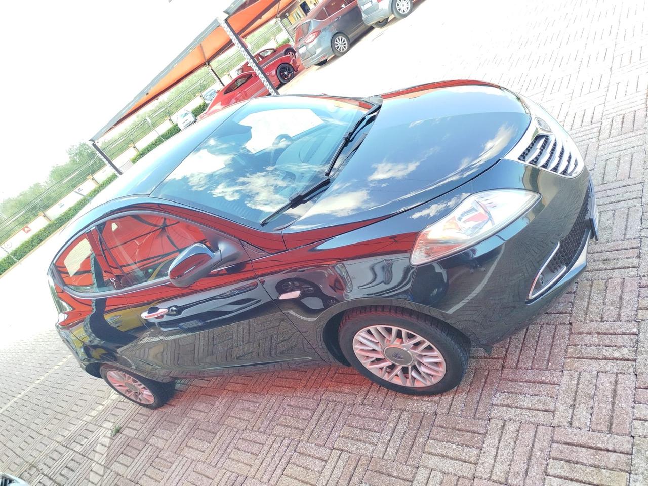 Lancia Ypsilon 1.3 DIESEL MULTIJET 95 CV PLATINUM