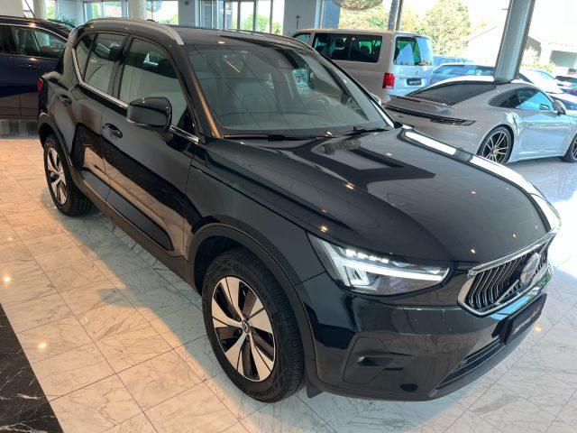 VOLVO XC40 T4 RECHARGE PLUG-IN HYBRID AUTOMATICO CORE 211CV