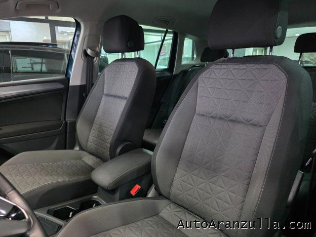 VOLKSWAGEN Tiguan 2.0 TDI 150CV SCR DSG Life Navi - Fari Led