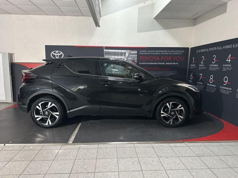 Toyota C-HR 1.8 Hybrid E-CVT Trend