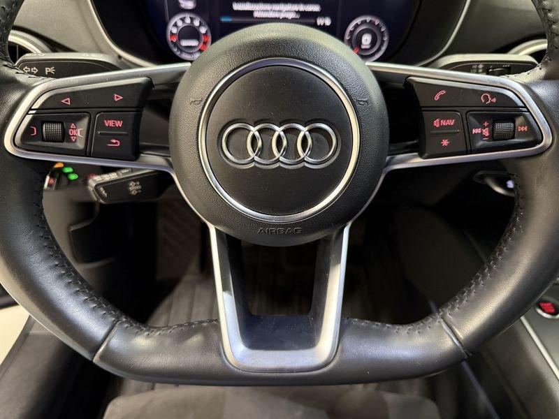 Audi TT Coupé 1.8 TFSI S line