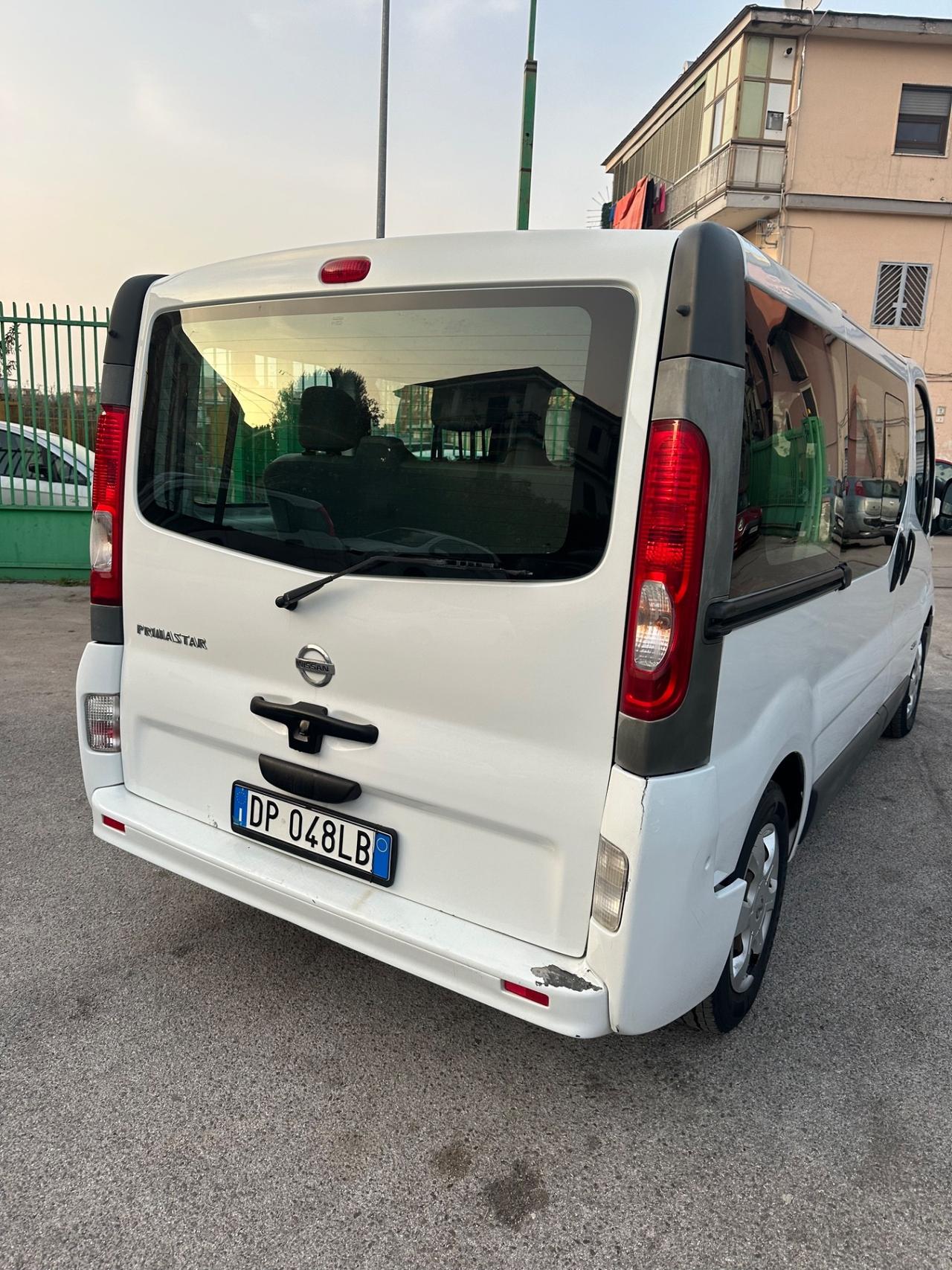 Nissan Primastar C29 2.5 dCi 150CV PC-TN Combi Smart