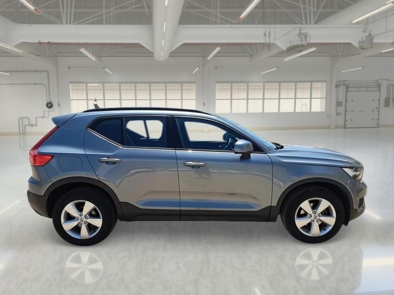 VOLVO XC40 D3 Business
