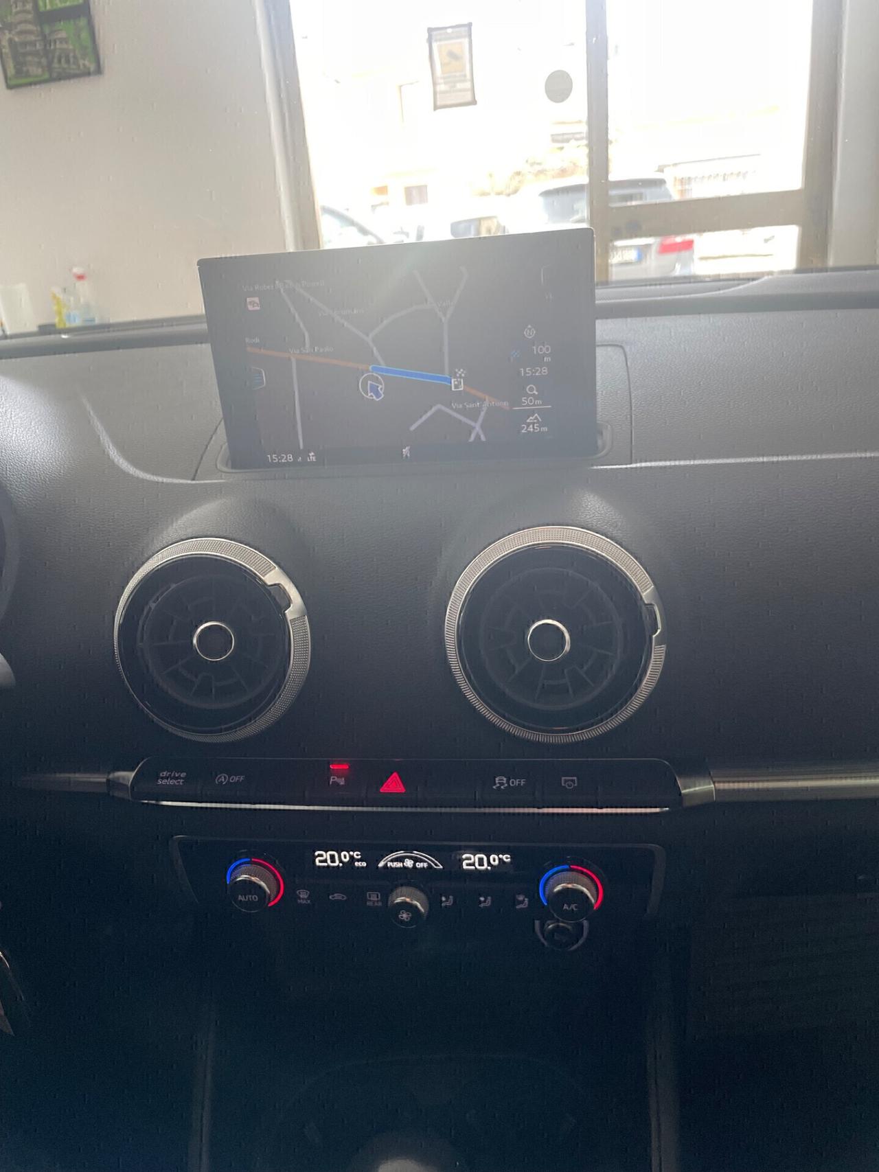 AUDI A3 SPB 1.6 TDI 116 CV S TRONIC SPORT