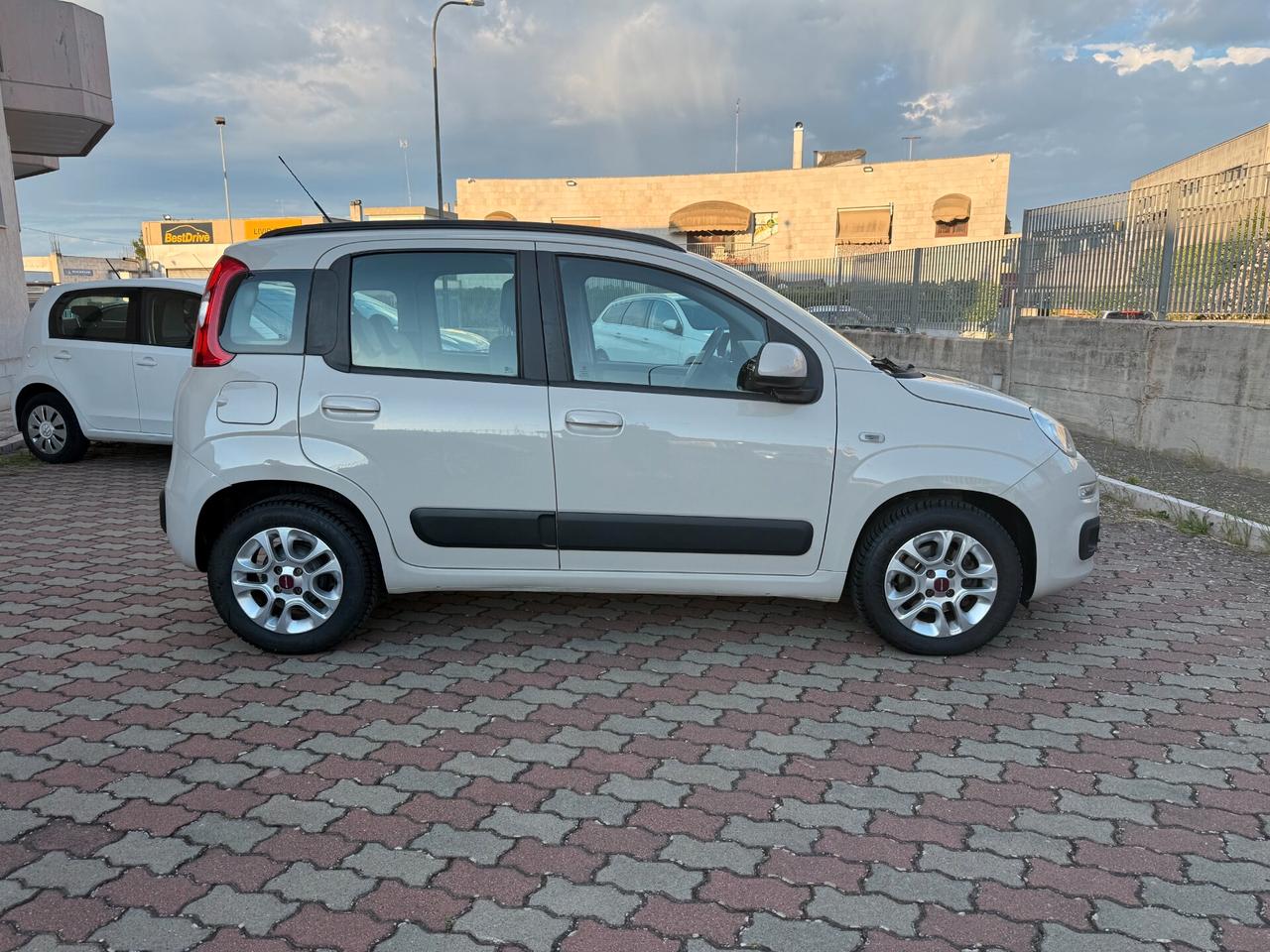 Fiat Panda 1.3 MJT S&S Lounge Cerchi Sensori Pochi Km