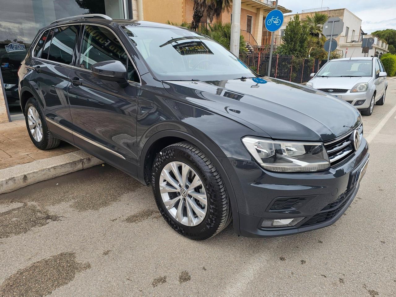 Volkswagen Tiguan 1.6 TDI 115CV Business BlueMotion Technology