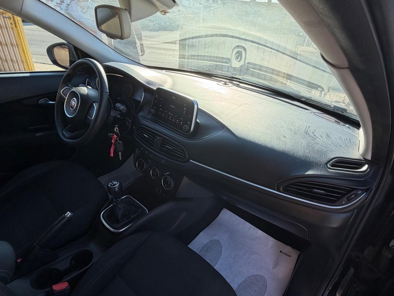 Fiat Tipo 1.6 Mjt S&S SW Lounge