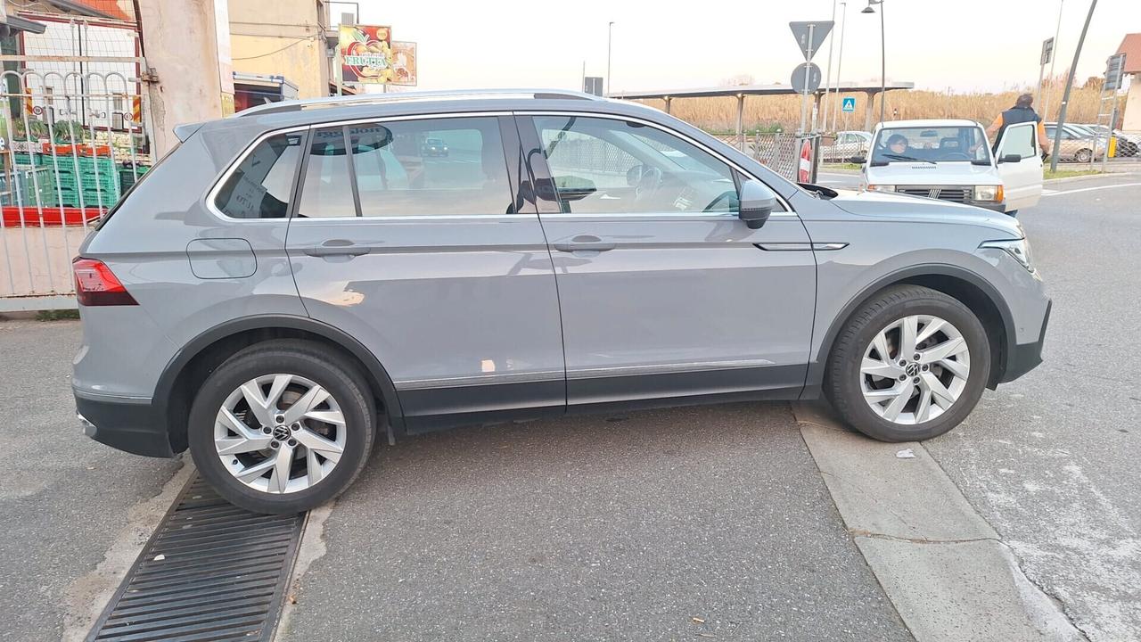 Volkswagen Tiguan 2.0 TDI SCR DSG 150 CV Elegance