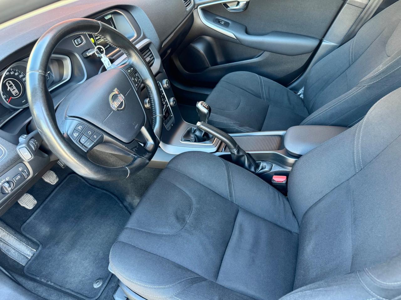 Volvo V40 Cross Country V40 Cross Country D2 1.6 Momentum