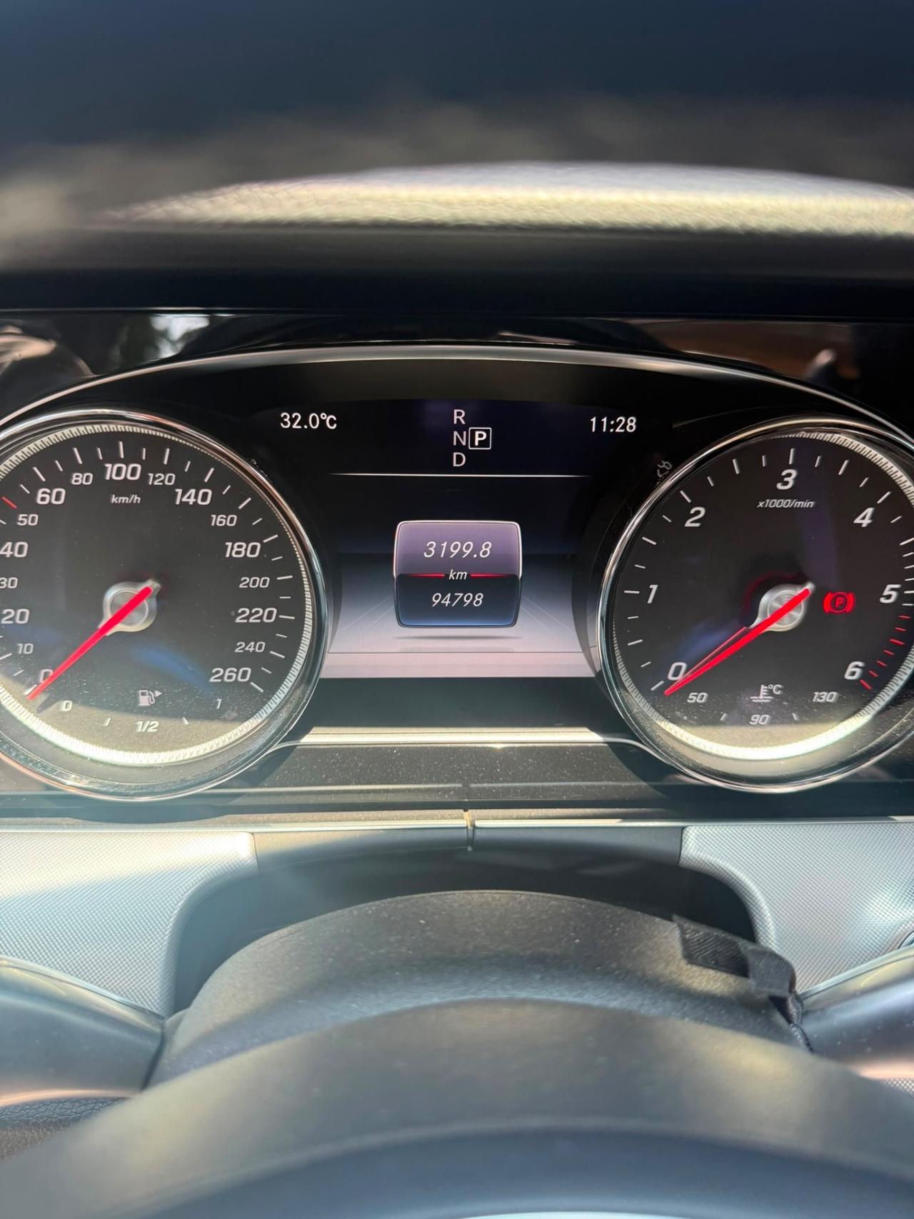 Mercedes-benz E 220 d Auto 4Matic Cabrio Premium Plus