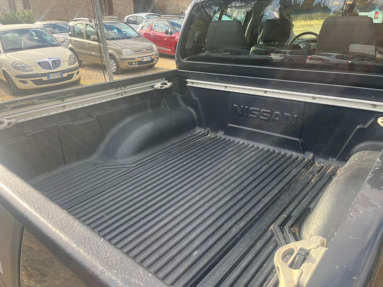 Nissan Navara 2.5 Diesel - 4x4