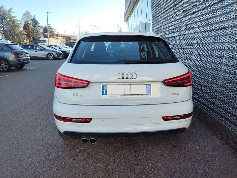 Audi Q3 2.0 TDI 150cv Business