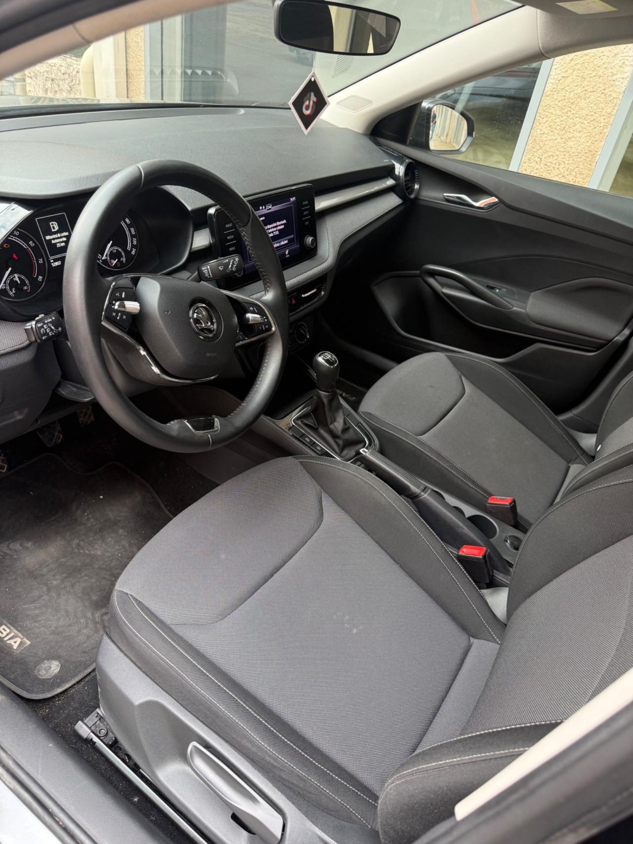 Skoda Fabia 1.0 MPI 80 CV Monte Carlo
