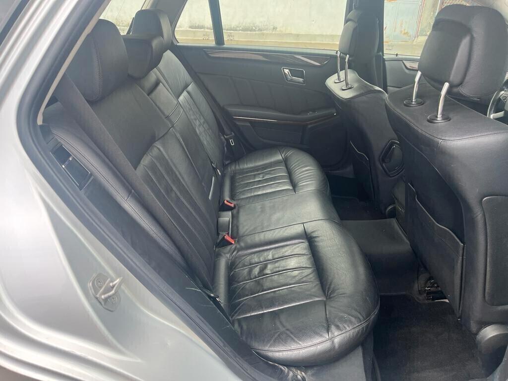 Mercedes-benz E 220 E 220 CDI S.W.MOTORE KM 100