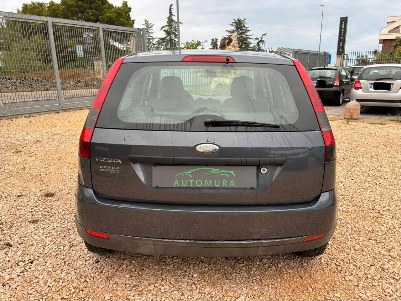 Ford Fiesta 1.2 16V 5p. Ambiente